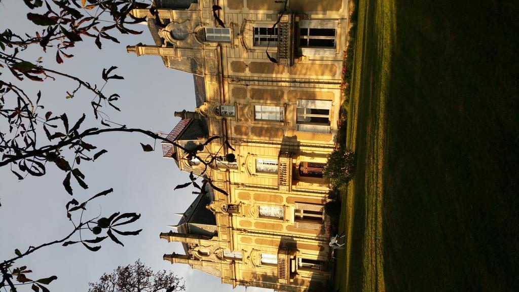 Chambres & Studios Chateau Saint Vincent Bazas Exterior photo