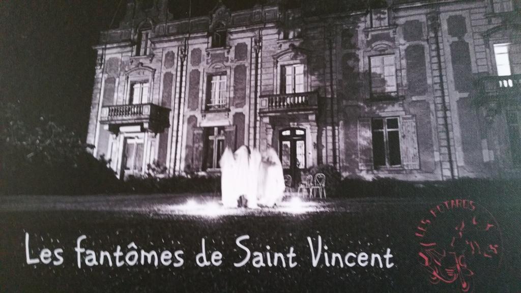 Chambres & Studios Chateau Saint Vincent Bazas Exterior photo
